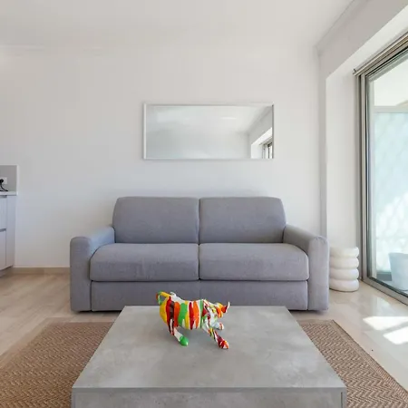 1-br Sea-view Prestigious Parking *